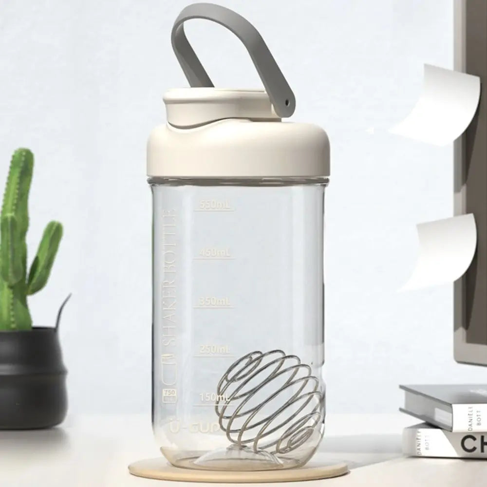 NEW Elegant Shaker Cup 750ml Creative Shaking Bottles Transparent Water Cup
