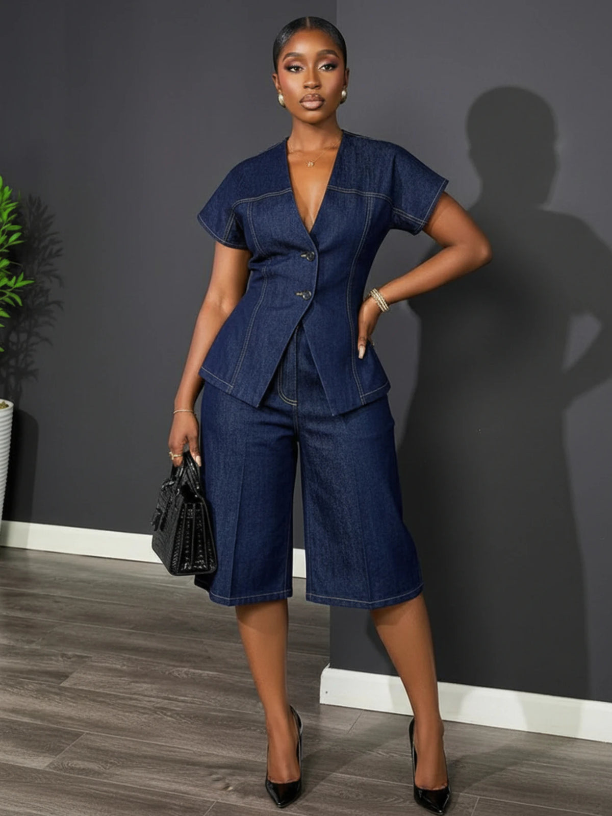 Women V Neck Short Sleeve Blazer + High Waist Capri Pants Set Button Front Tailored For Formal Business Party Occasion