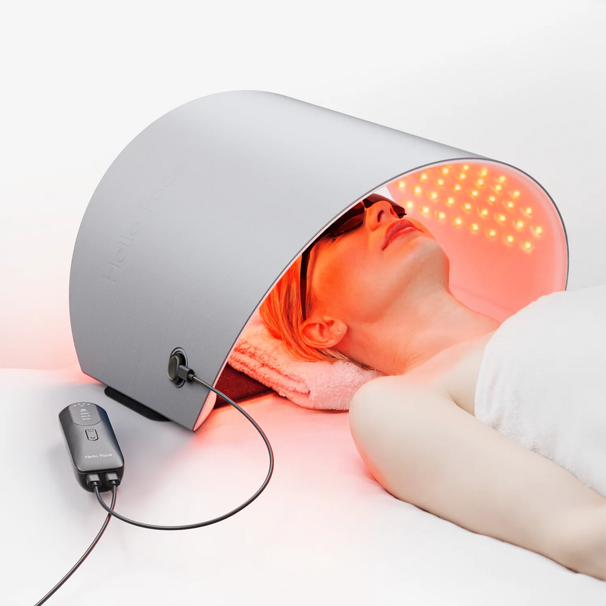 Hello Face L6 LED Light Mask 720pcs 630nm Red Light & 850nm NIR Light Skin-friendly Fabric Body Care Machine 510K /CE
